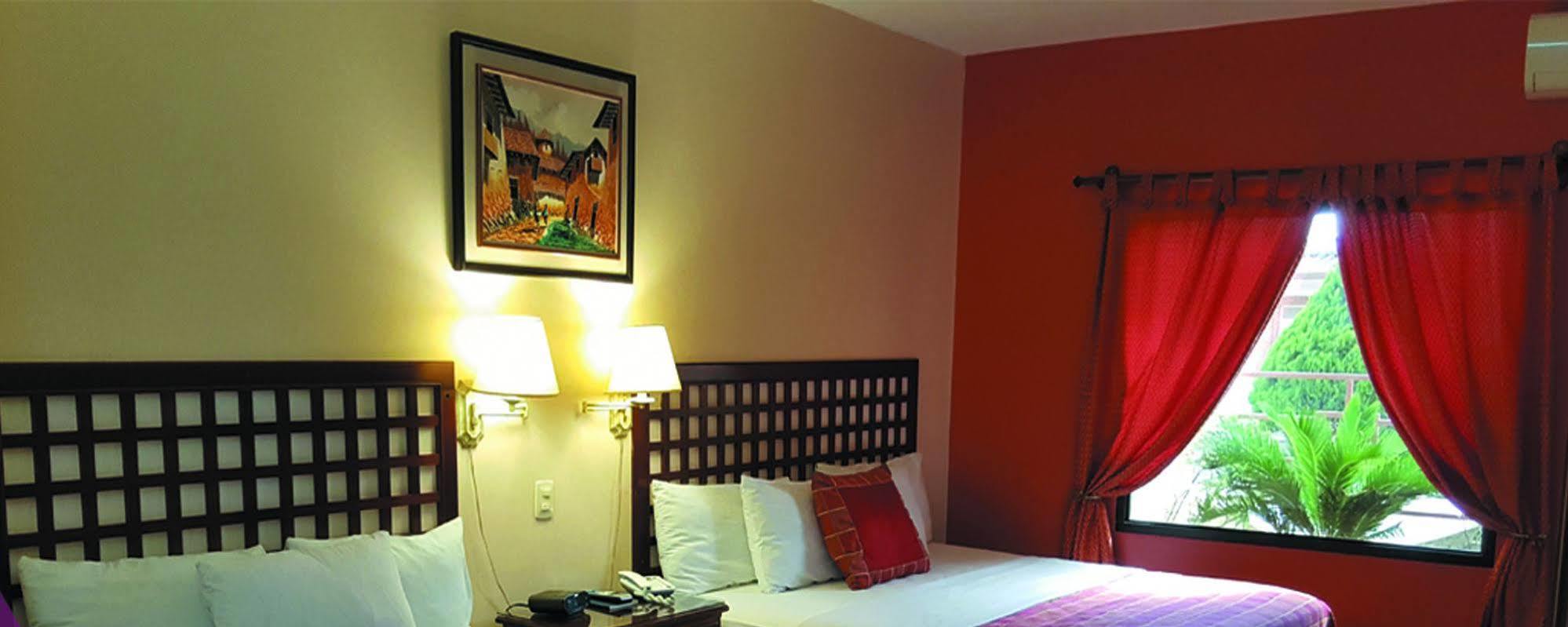 Hotel Plaza Maria Catacamas Zewnętrze zdjęcie